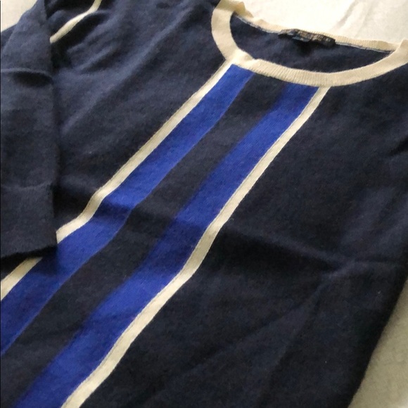 Brooks Brothers navy women’s sweater - Picture 2 of 3